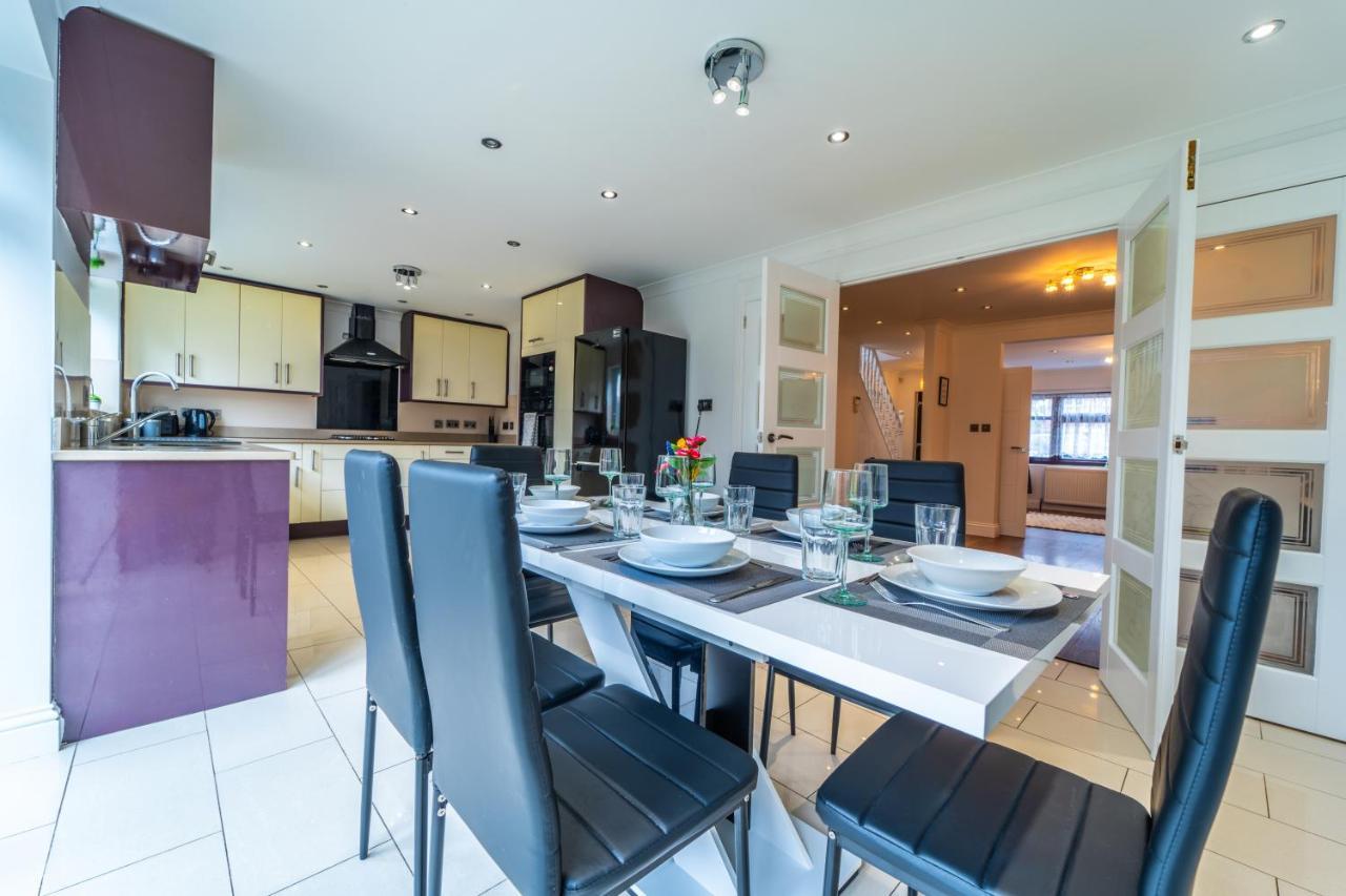 Modern Spacious 4 Bed Hayes Home With Free Parking מראה חיצוני תמונה