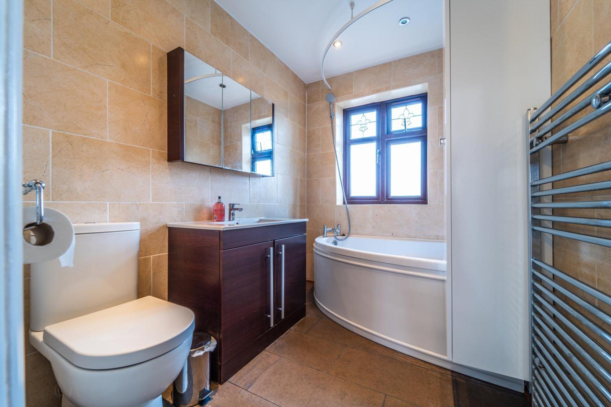 Modern Spacious 4 Bed Hayes Home With Free Parking מראה חיצוני תמונה